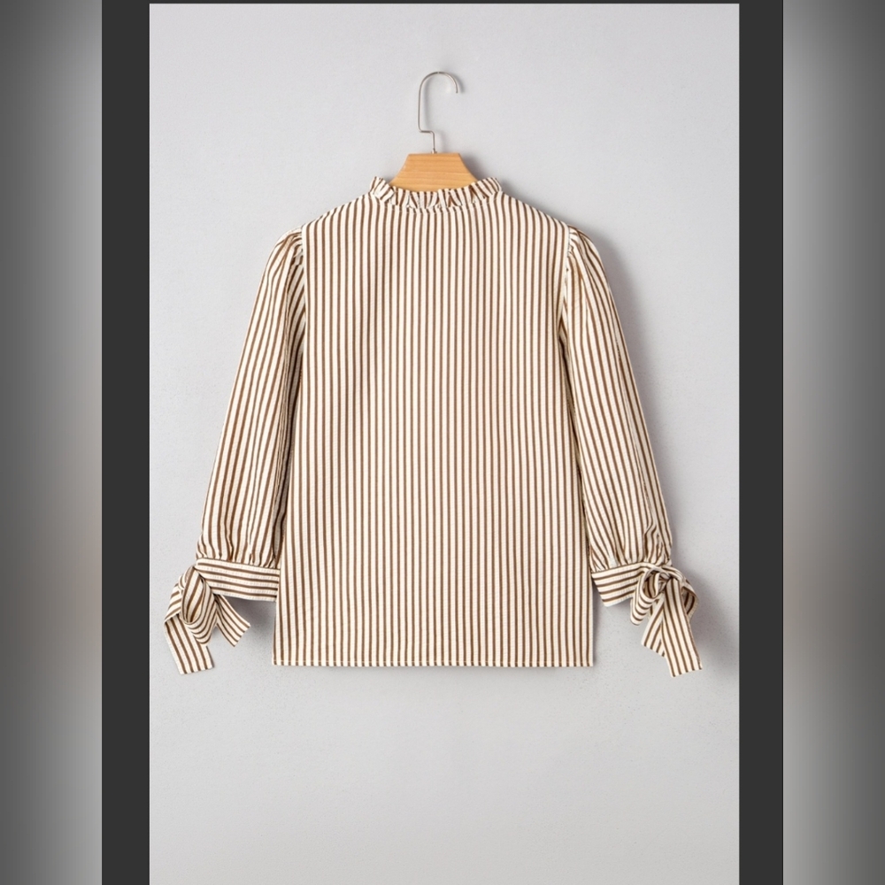 99 Disco Striped Frill V-Neck Bracelet Sleeve Blouse - Picture 4 of 7